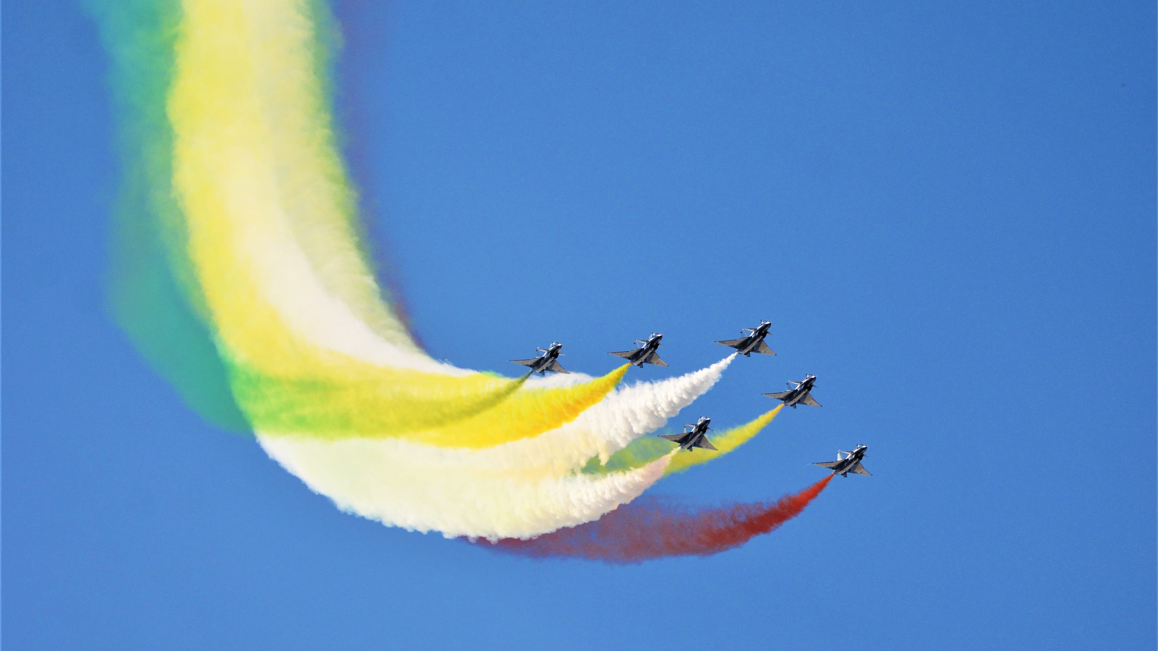 爱游戏平台-沃尔夫斯堡中场策划离队，引发球迷担忧，沃尔夫斯堡转会消息