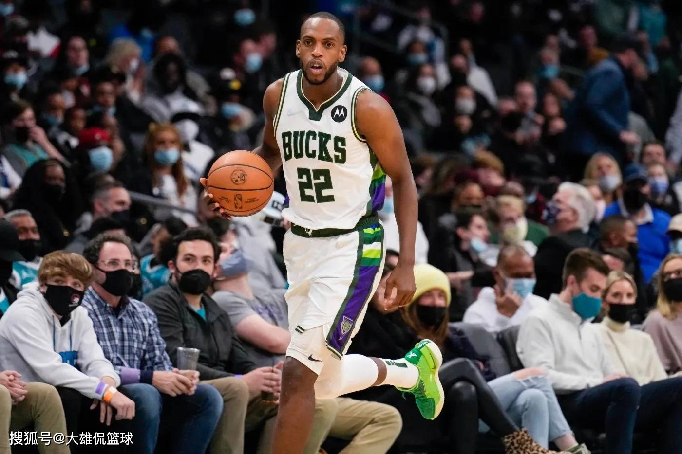 关于爱游戏体育:雄鹿队新赛季:康诺顿能否继续提供稳定的外线火力?的信息 关于爱游戏体育:雄鹿队新赛季:康诺顿能否继续提供稳定的外线火力?的信息