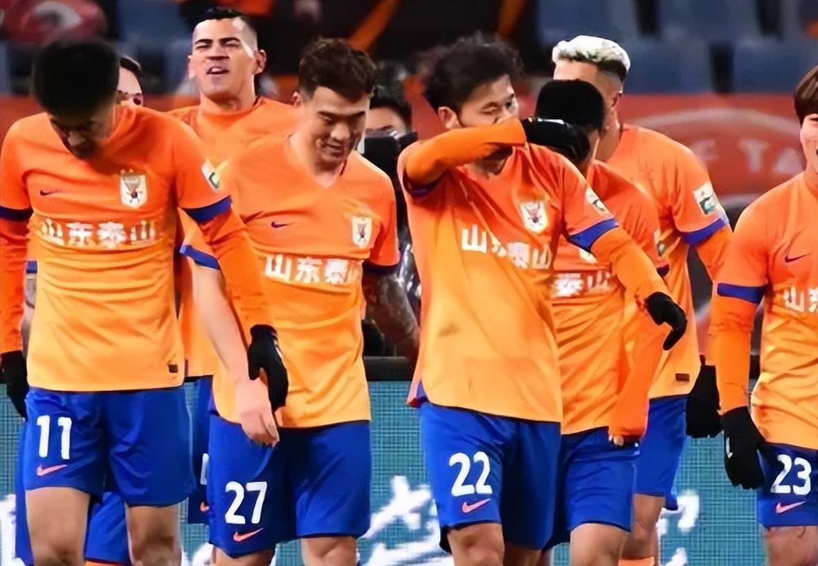 关于爱游戏体育:足协杯半决赛：技战术分析与球队备战情况的信息