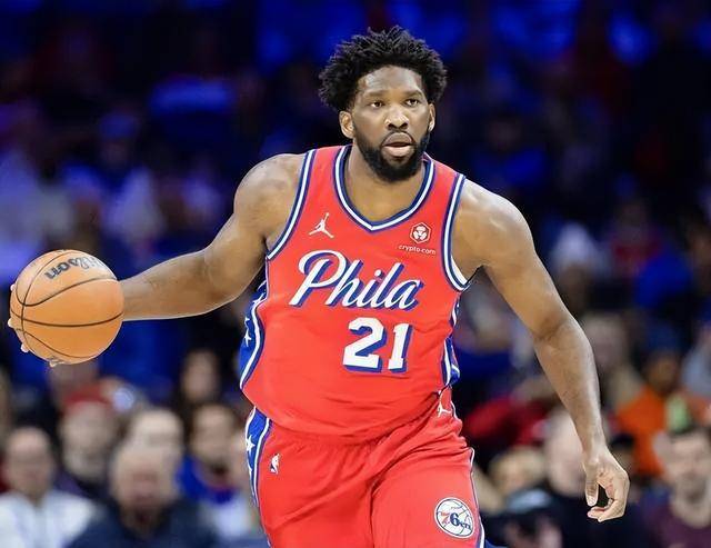 包含爱游戏体育:76人队恩比德的健康状况：能否在季后赛保持稳定？的词条